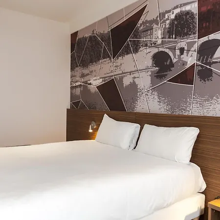 Brit Toulouse - L'esplanade קולומייר