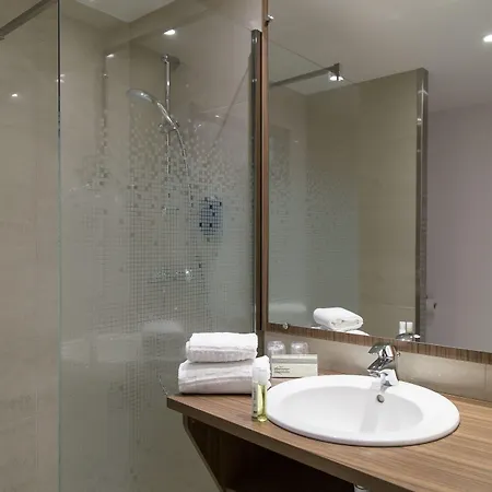 מלון Brit Toulouse - L'esplanade קולומייר