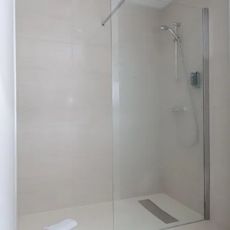 Brit Toulouse - L'esplanade קולומייר