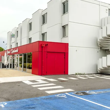 Brit Toulouse - L'esplanade מלון קולומייר