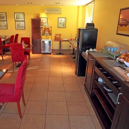 Brit Toulouse - L'esplanade קולומייר