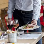 Brit Toulouse - L'esplanade Hotel 3*