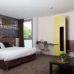 Brit Toulouse - L'esplanade 3* Colomiers
