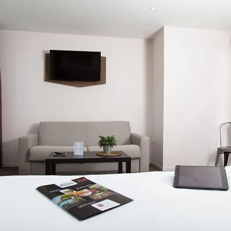 Brit Toulouse - L'esplanade 3* Colomiers