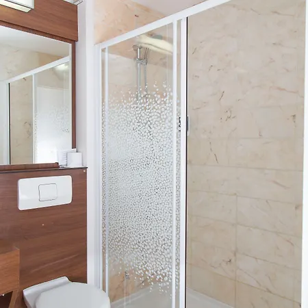 Brit Toulouse - L'esplanade Colomiers